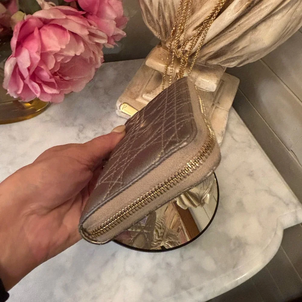 Gorgeous EUC Christian Dior Gold Quilted Cannage Long Wallet w Sig Charm Pull